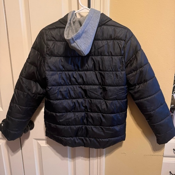 Perry Ellis Boy Black Puffer Jacket With Grey Hood Sz 14/16 - Picture 5 of 9